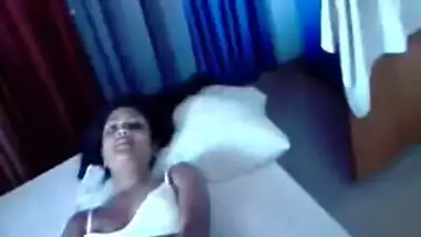 Desi College GF Bunk class n sex with BF hot BJ n doggy fuk.