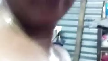 Sexy Desi chick with medium XXX tits records selfie video for BF