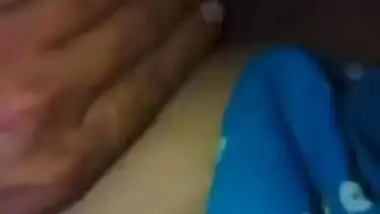 Village XXX artists satisfy horny MMS watchers who need Desi to pee