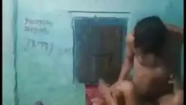 Caught as Indian village wife gets sex with brother-in-law, Desi mms video