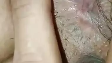 Shy Tamil girl pussy hole explored on cam