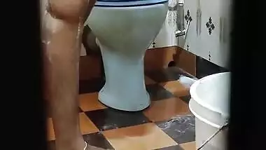 Mallu Kerala Hot Wife Bathing And Fingering At Home Made Indian Desi -malluhotbird