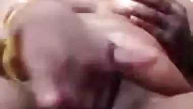 South Indian milf masturbates like a slut
