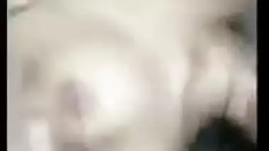 Skinny gal enjoys XXX threesome with Desi guys in scandal MMS video