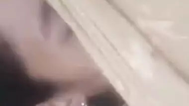 Outdoor MMS video of Pakistani girl having XXX fun with Desi BF