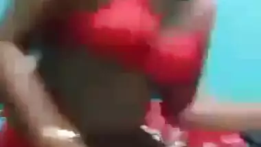 Desi MMS of a girl showing her boobs and sucking a dick