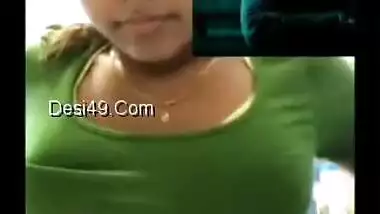 Indian temptress films XXX titties on her own and rubs nipples